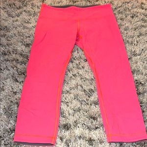 Lululemon reversible cropped leggings
